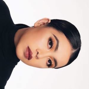 Meet your Posher, Kaye